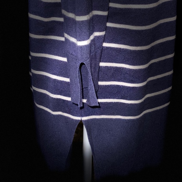 Isela Large Tunic Sweater Navy & White 3/4 Sleeves - Picture 6 of 8